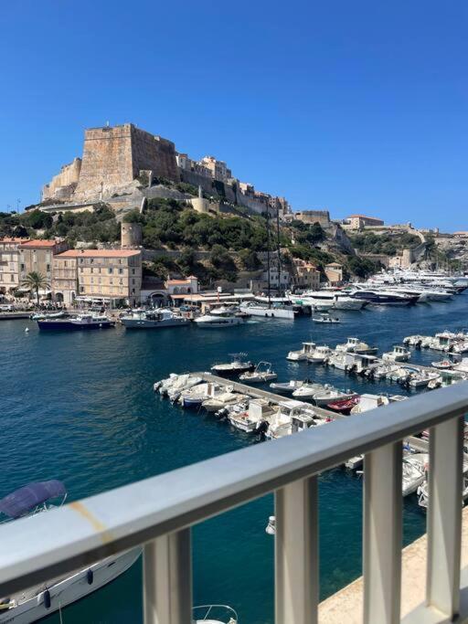 Sur Le Port Face A La Citadelle Lejlighed Bonifacio  Eksteriør billede